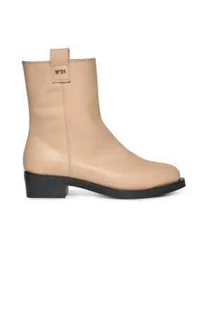 Short leather cowboy boots